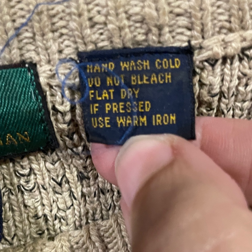 Vintage Men's Tan Crewneck Sweater - Picture 3 of 4